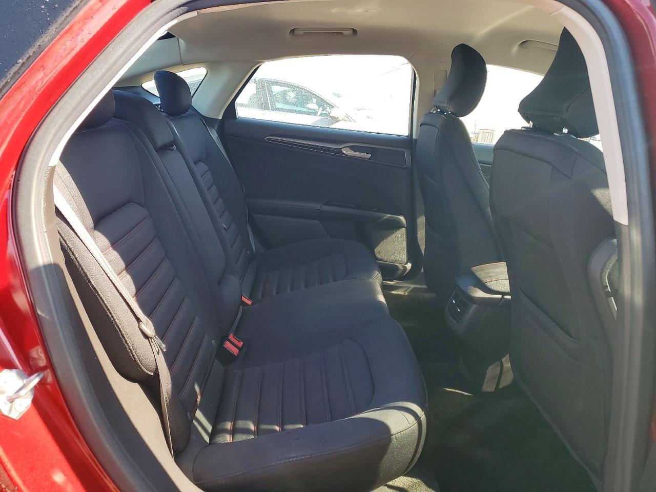 2016 FORD FUSION