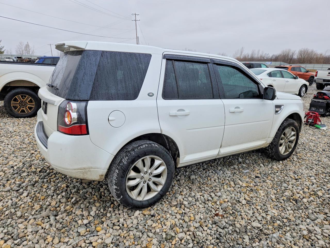 2014 LAND ROVER LR2