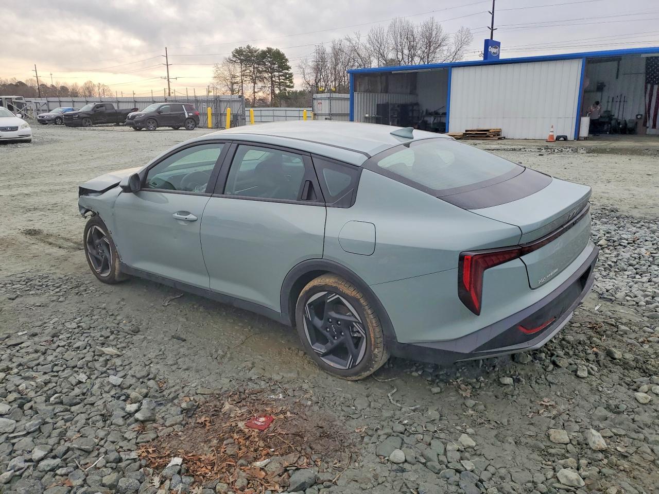2025 KIA K4