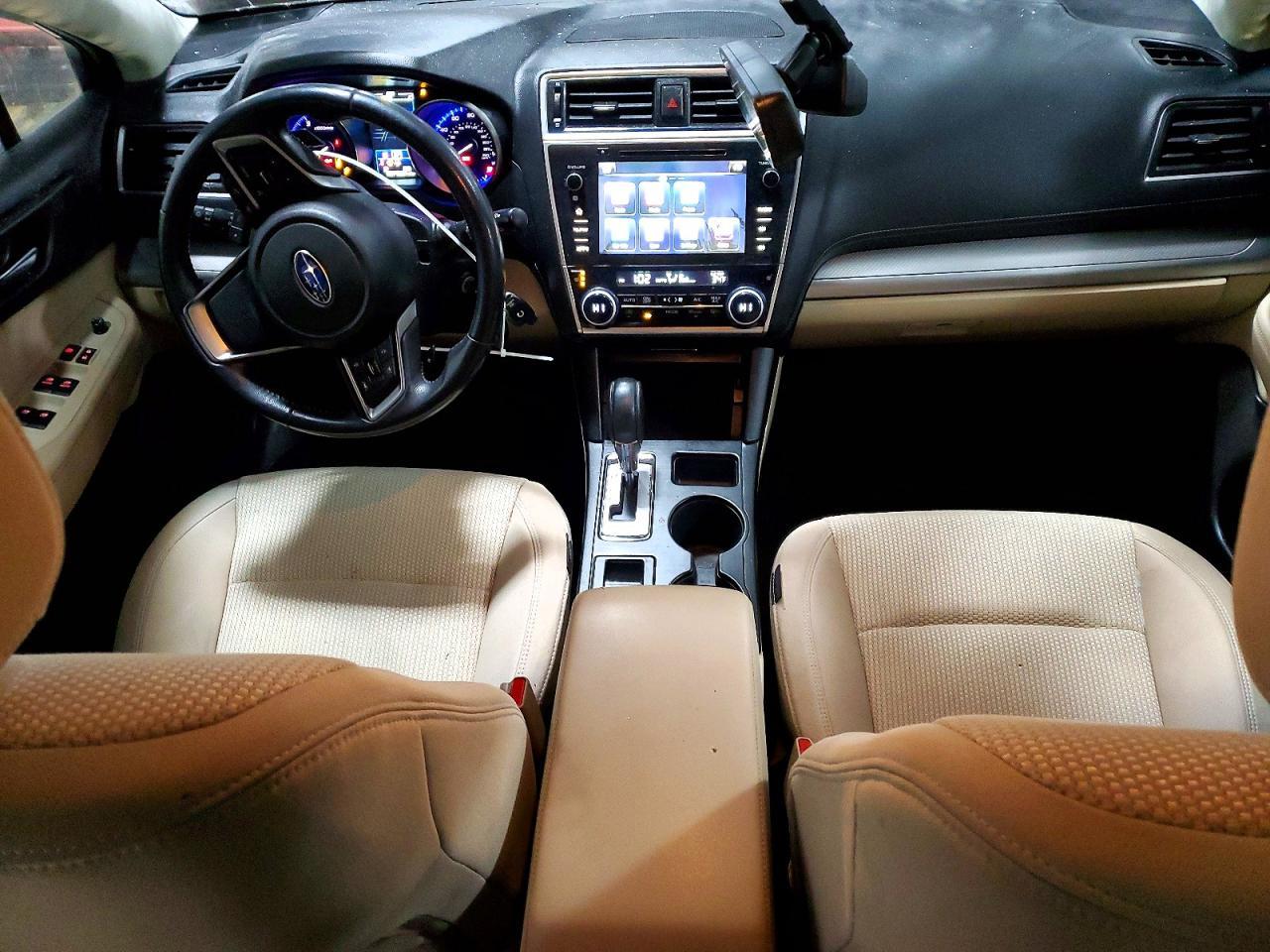 2018 SUBARU Outback