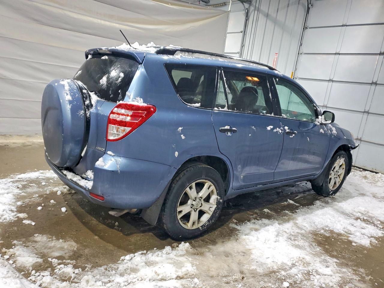 2011 TOYOTA RAV4