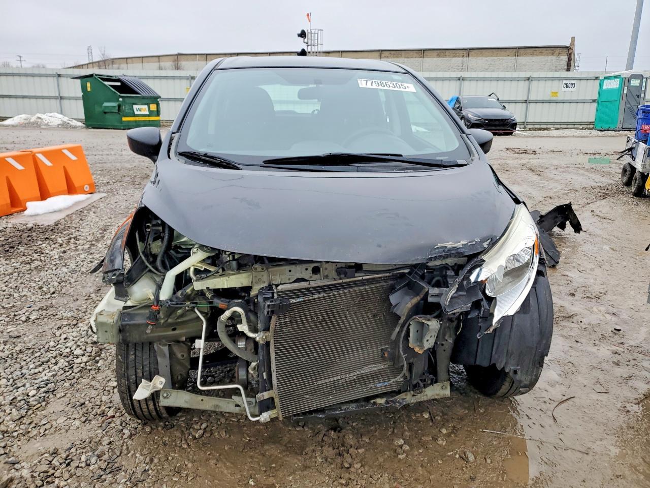 2015 NISSAN Versa Note
