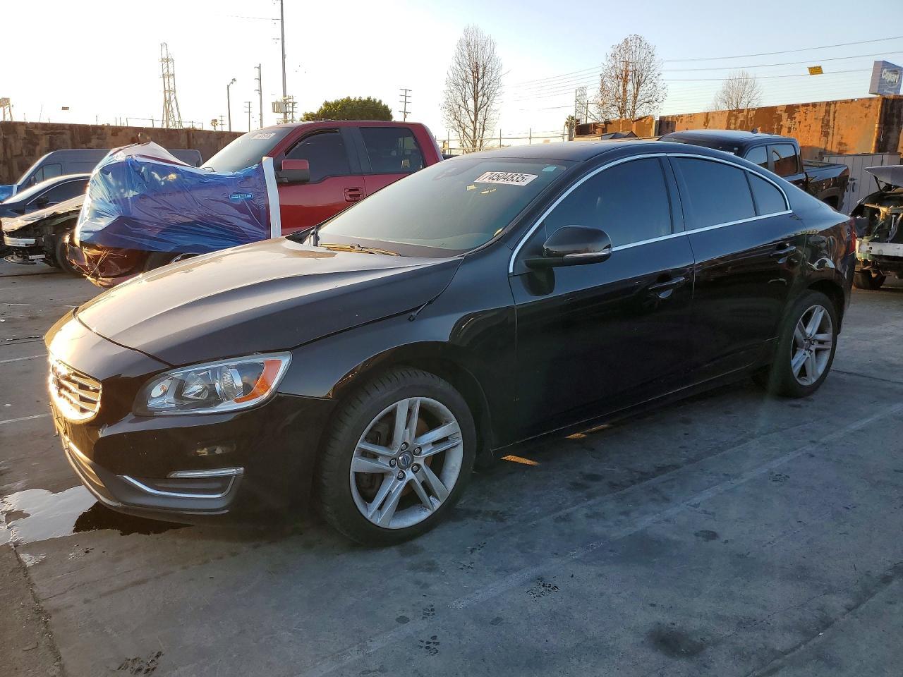 2014 VOLVO S60