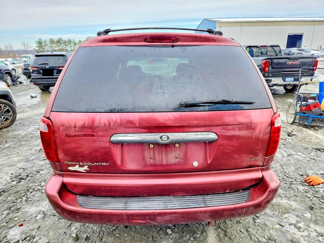 2002 CHRYSLER Town & Country