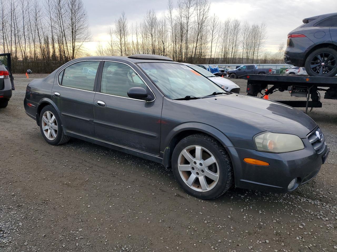 2003 NISSAN Maxima
