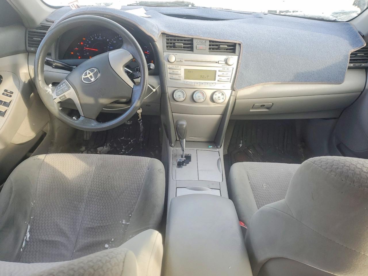 2010 TOYOTA CAMRY