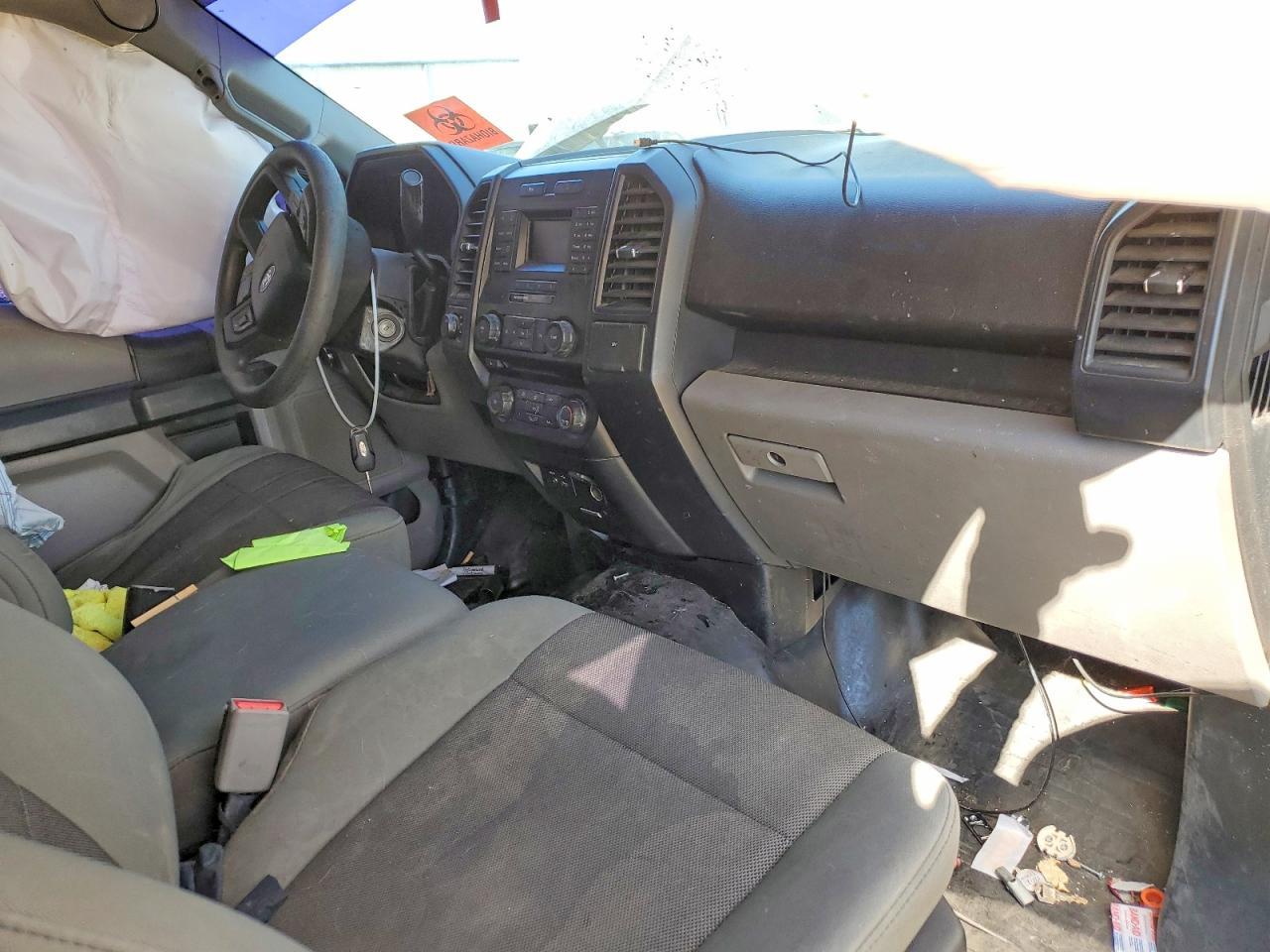 2015 FORD F-150