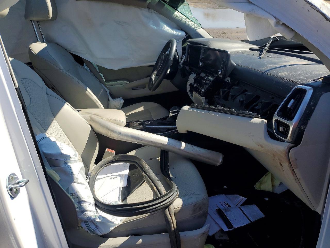 2022 KIA SORENTO