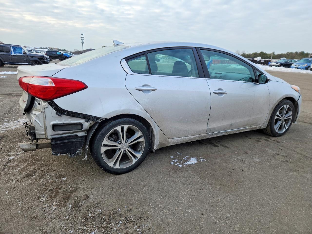 2016 KIA FORTE
