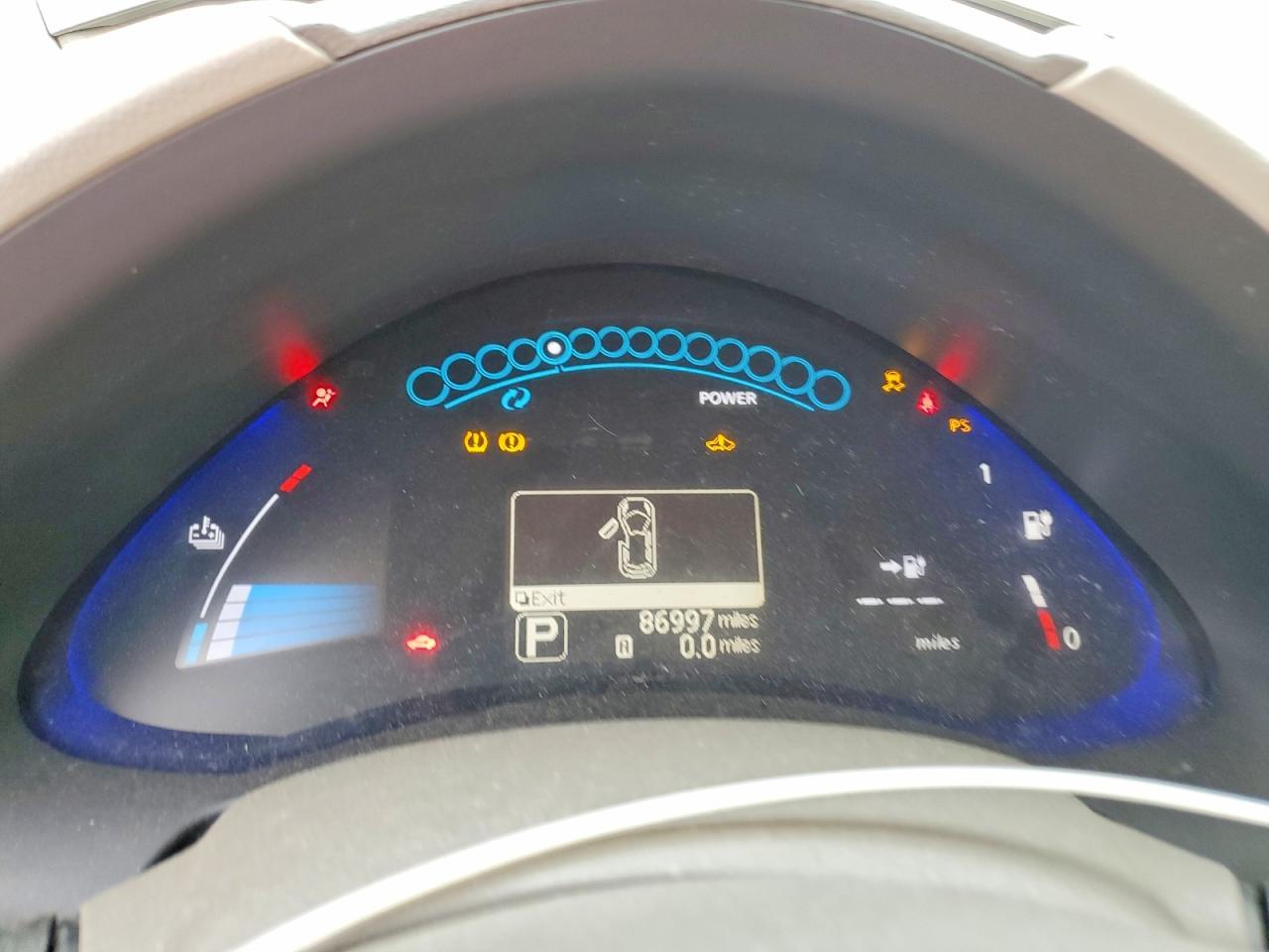 2011 NISSAN LEAF