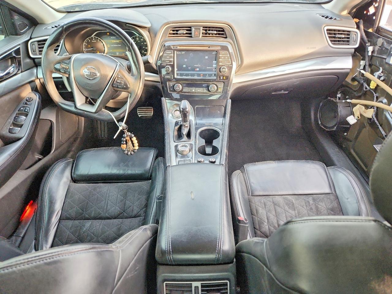 2016 NISSAN Maxima