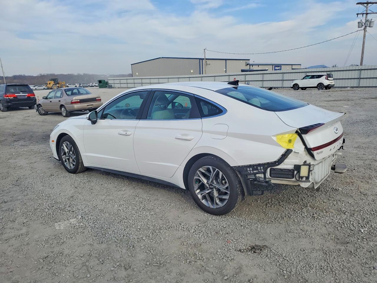 2022 HYUNDAI SONATA