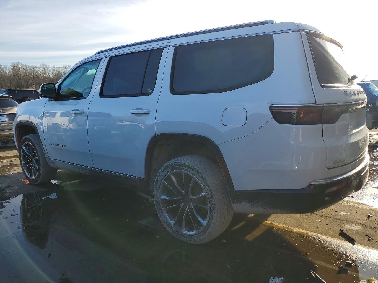 2022 JEEP Wagoneer