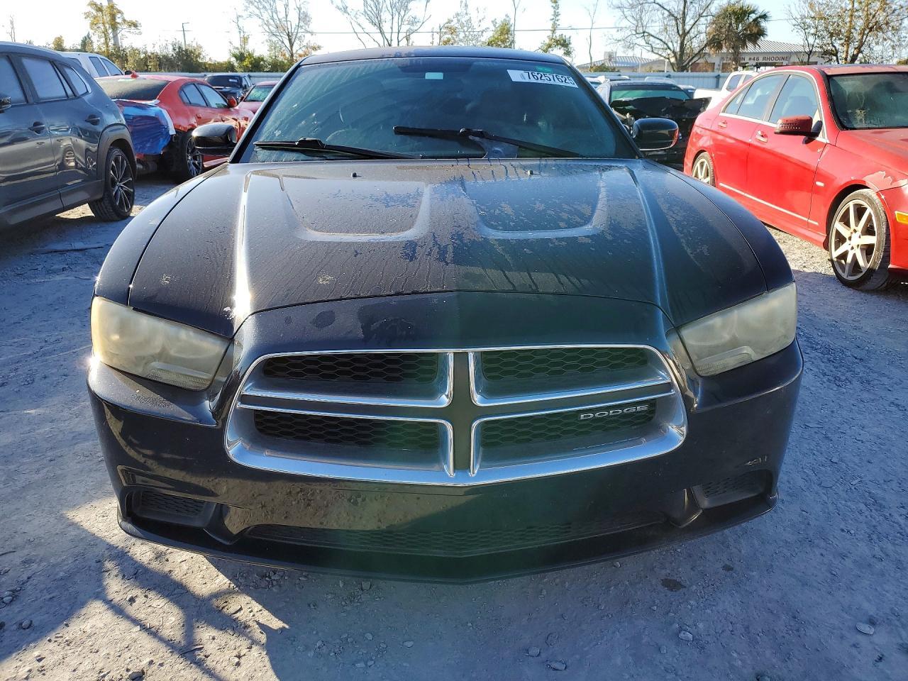 2011 DODGE CHARGER
