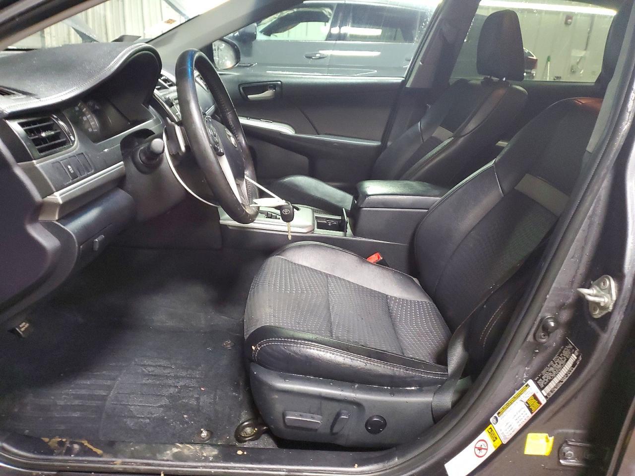 2013 TOYOTA CAMRY