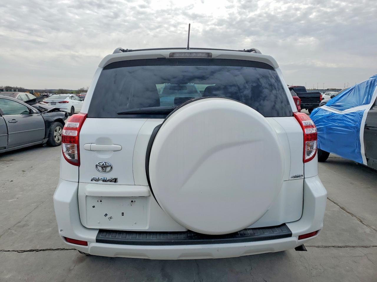 2012 TOYOTA RAV4