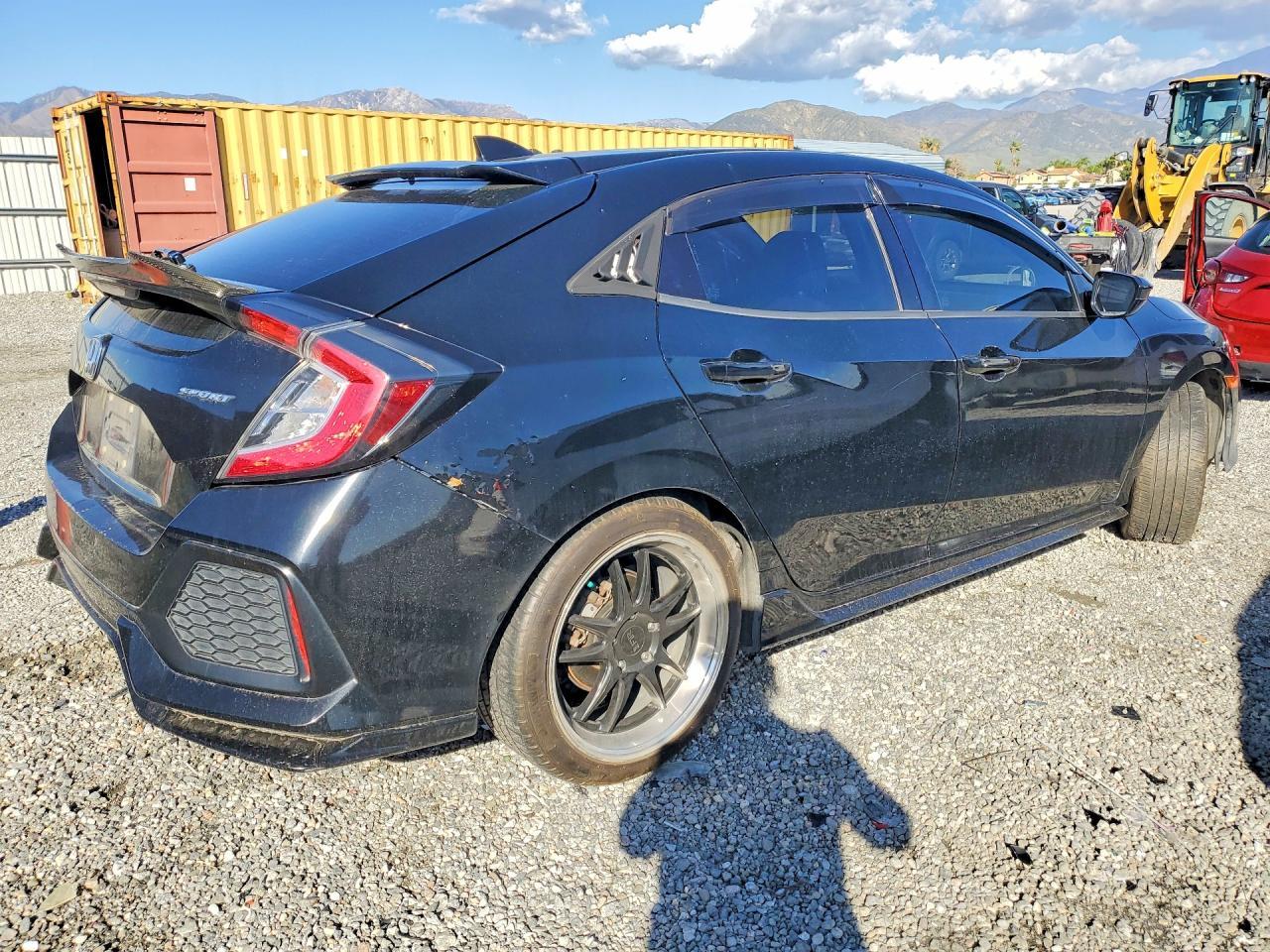 2017 HONDA CIVIC