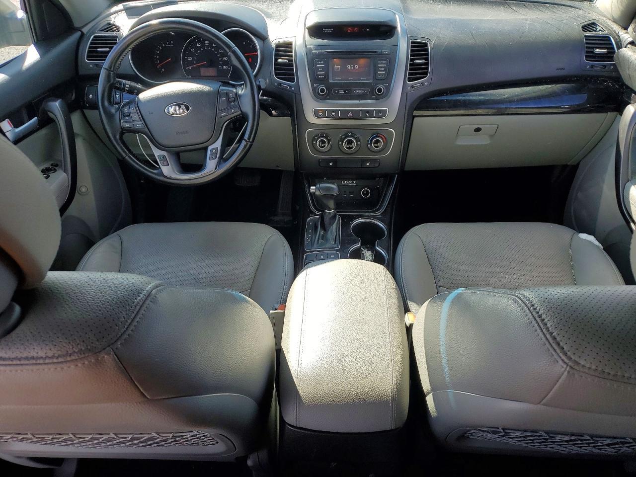 2015 KIA SORENTO