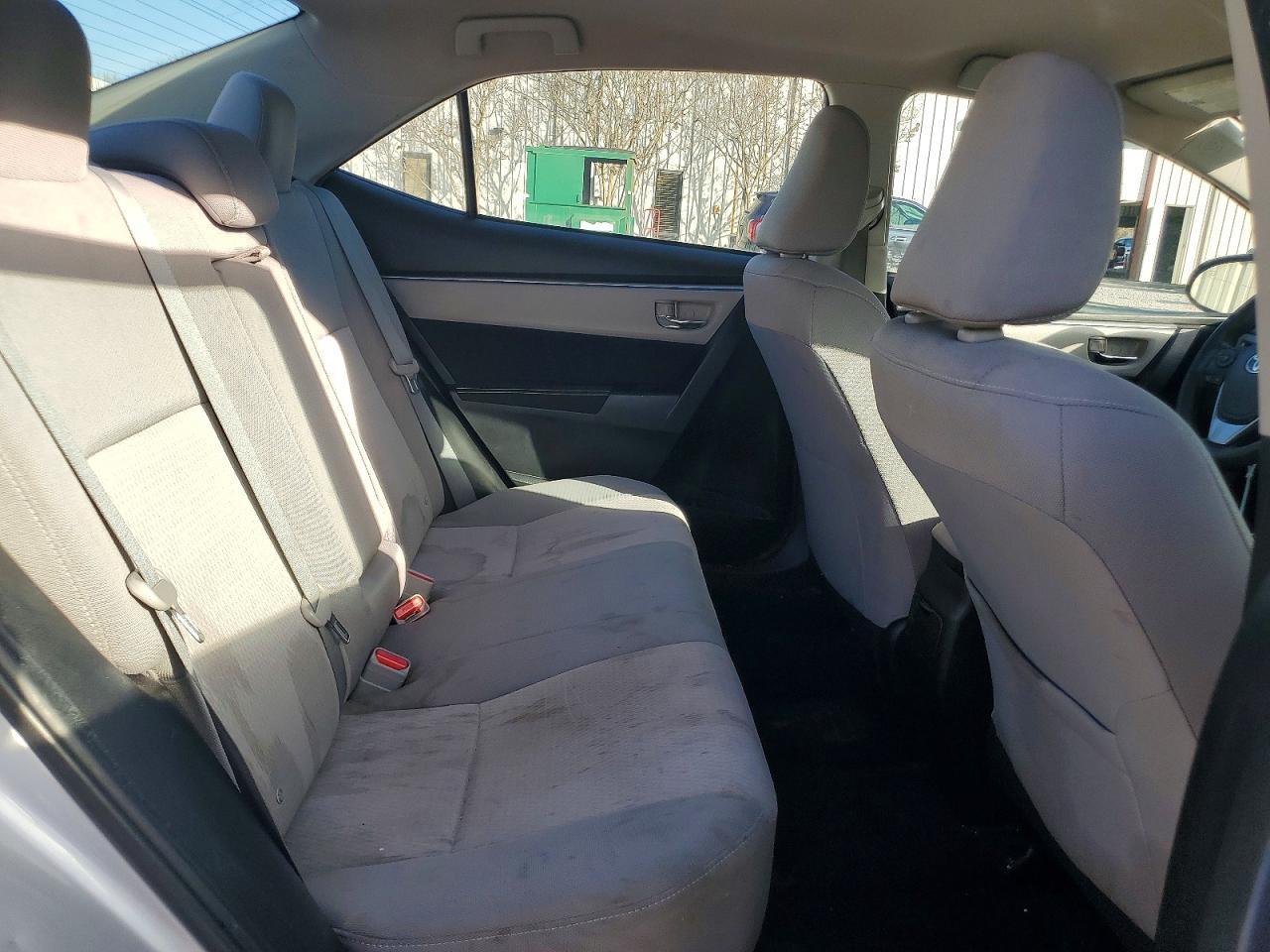 2015 TOYOTA COROLLA