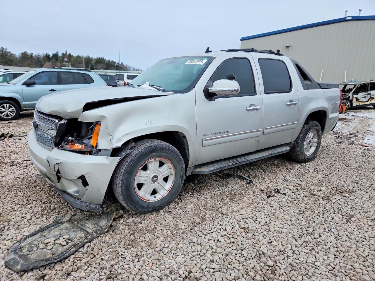 2011 CHEVROLET Avalanche