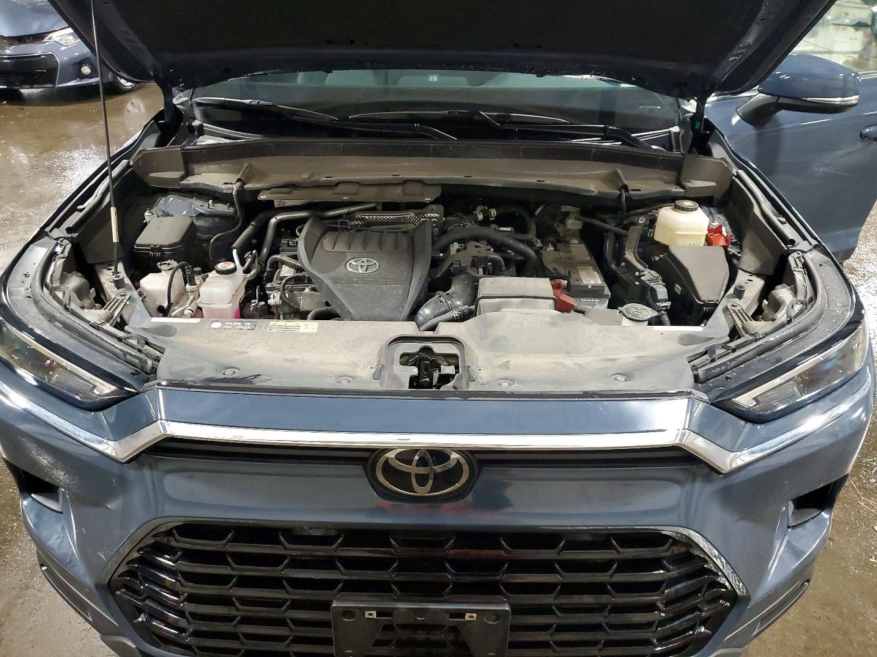 2024 TOYOTA HIGHLANDER