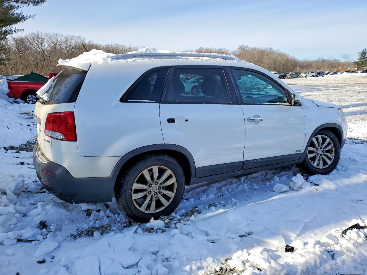 2011 KIA SORENTO
