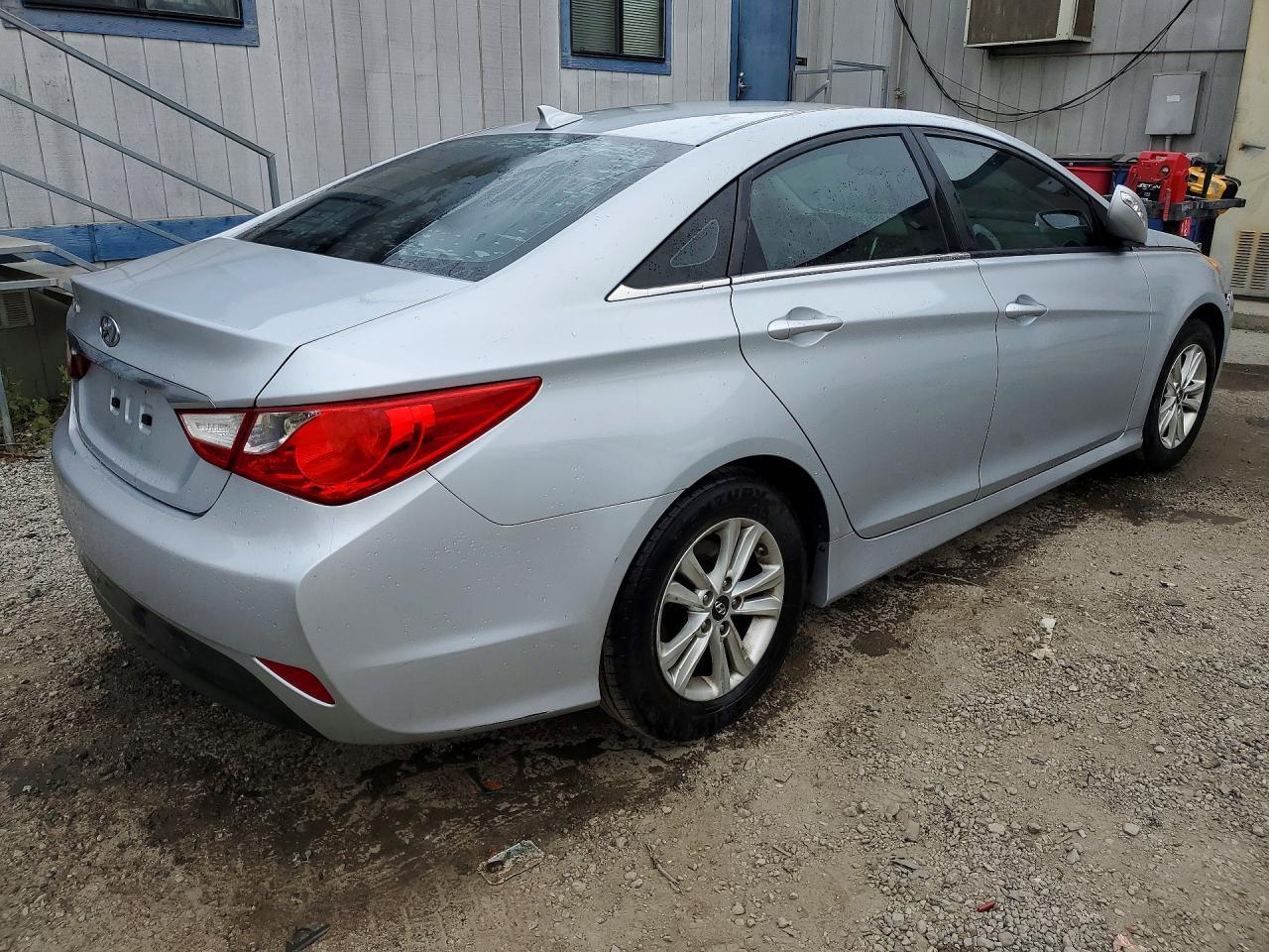 2014 HYUNDAI SONATA