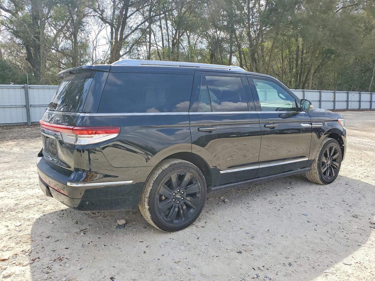 2023 LINCOLN Navigator