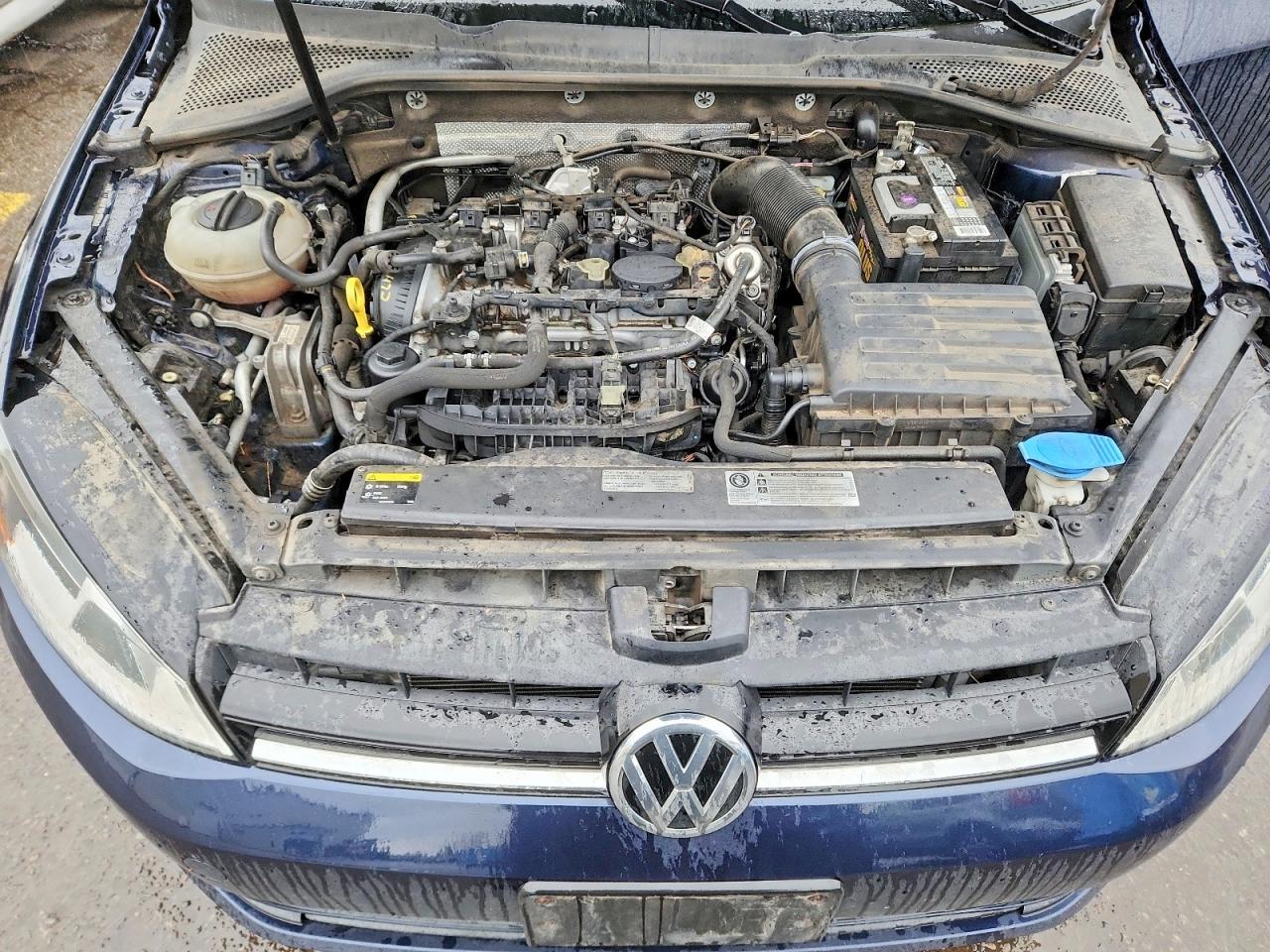 2015 VOLKSWAGEN GOLF