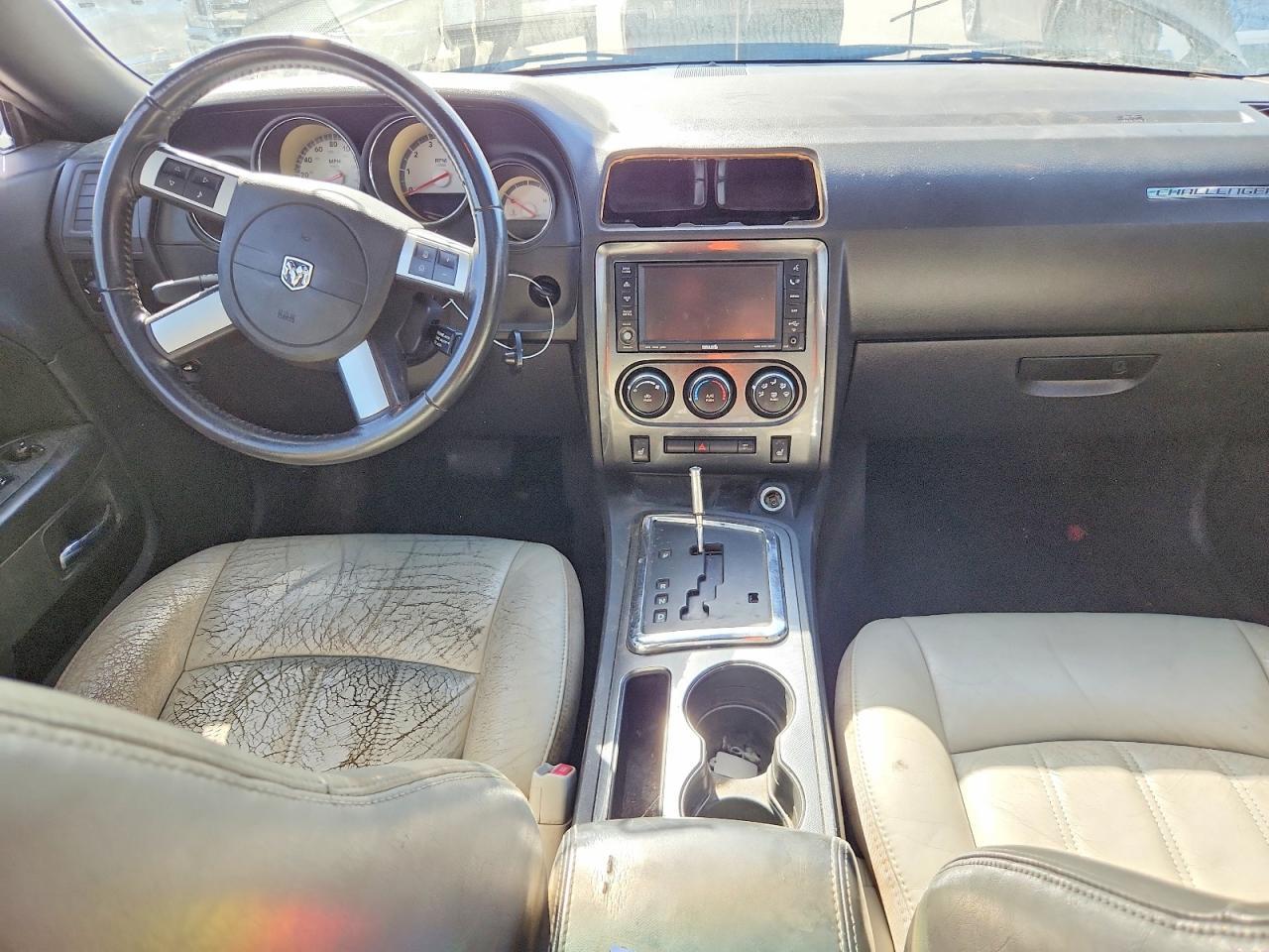 2010 DODGE Challenger