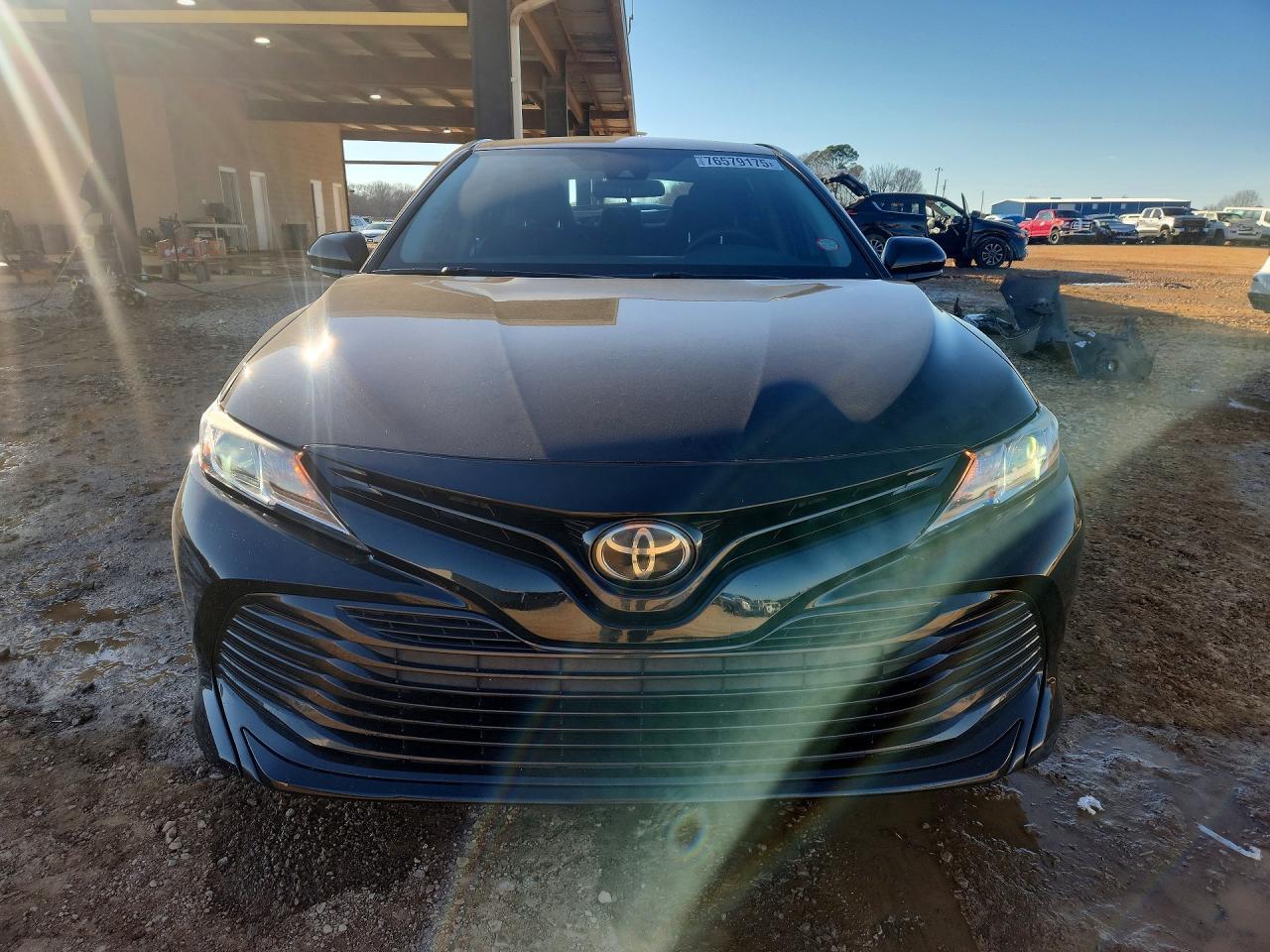 2018 TOYOTA CAMRY