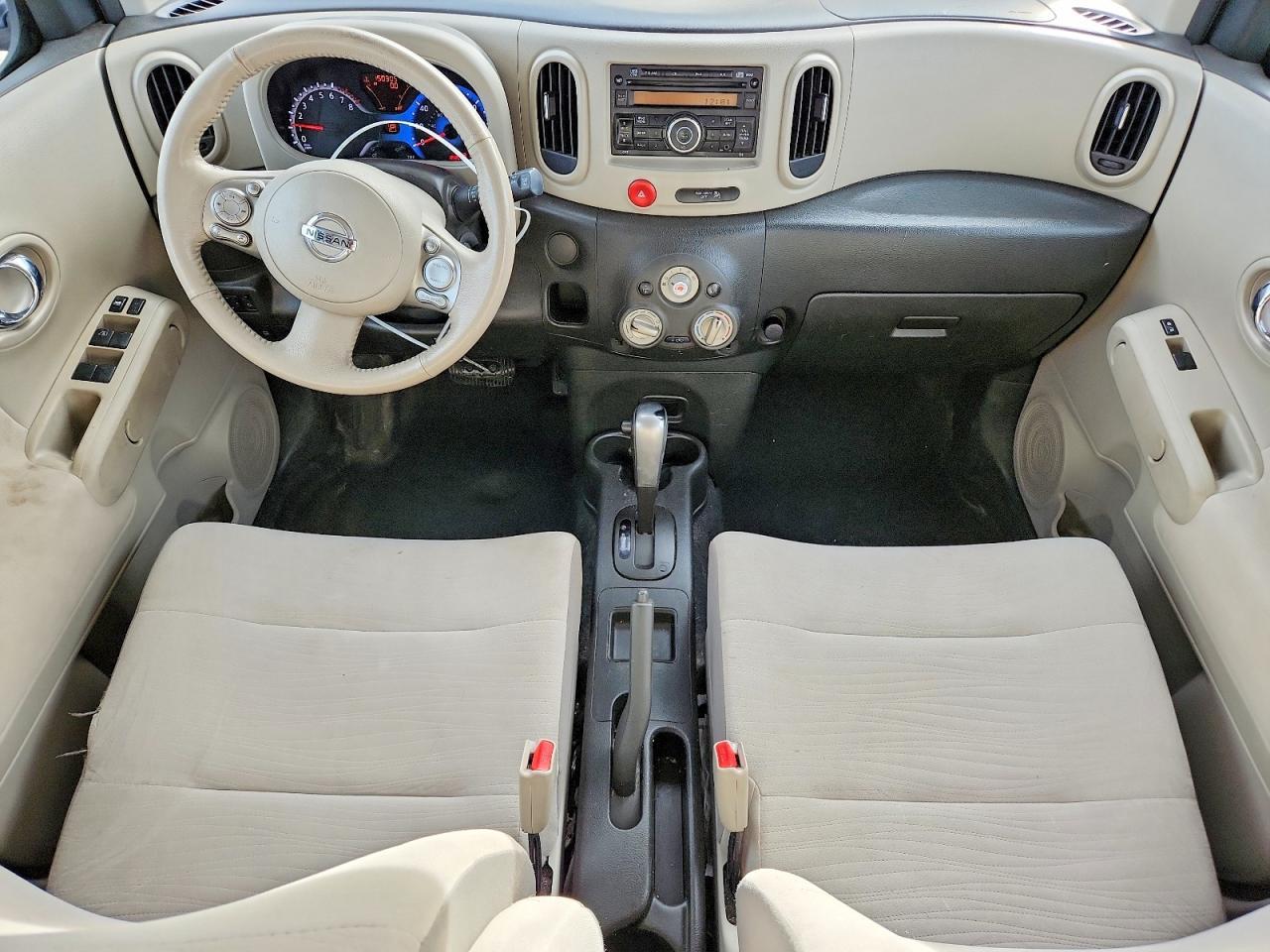 2010 NISSAN CUBE