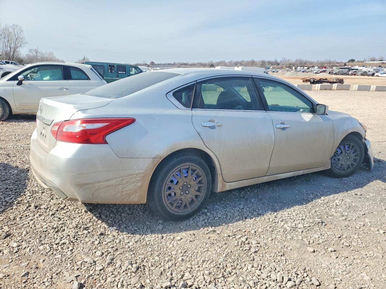 2016 NISSAN ALTIMA