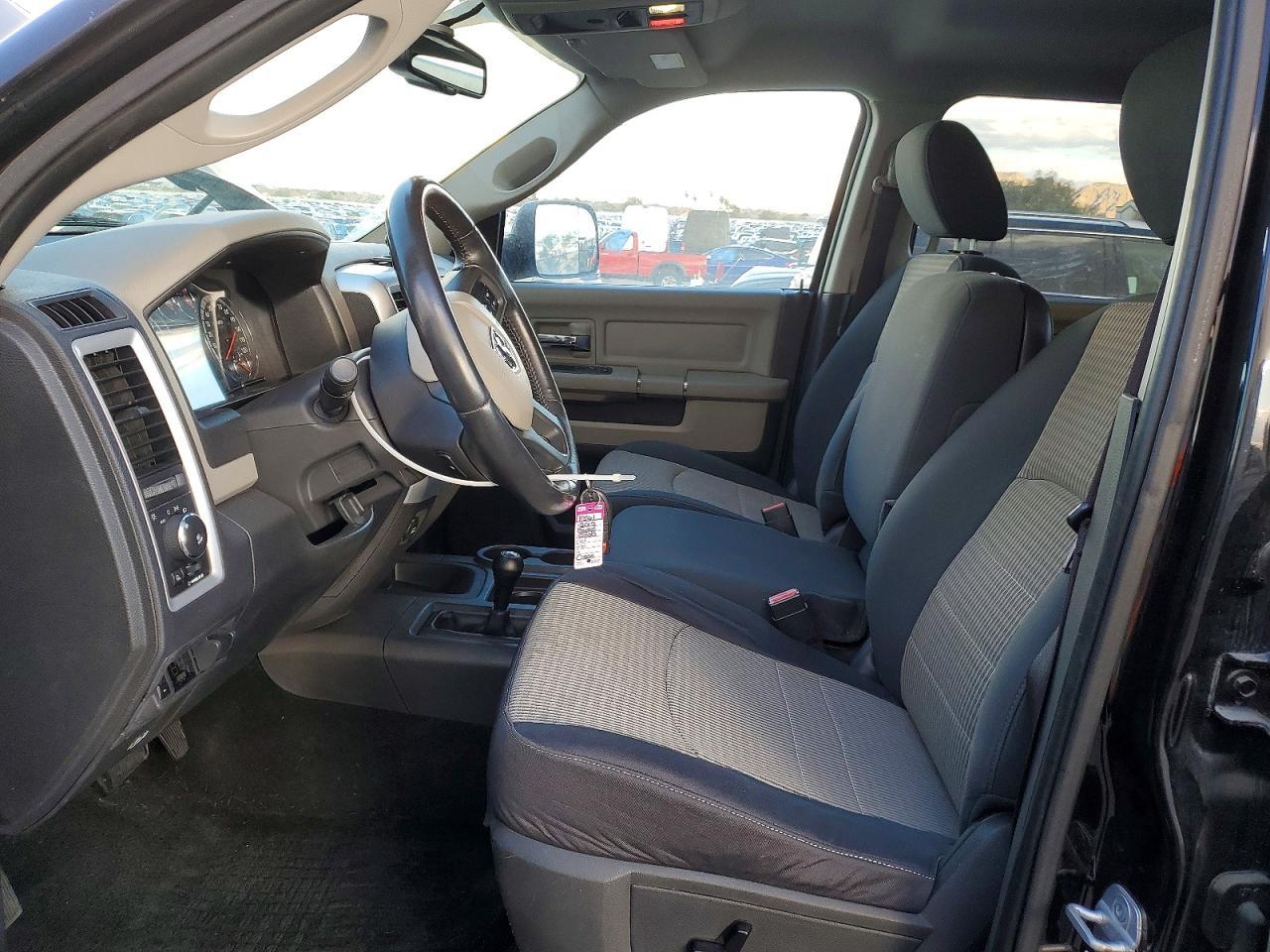 2012 DODGE Ram 2500