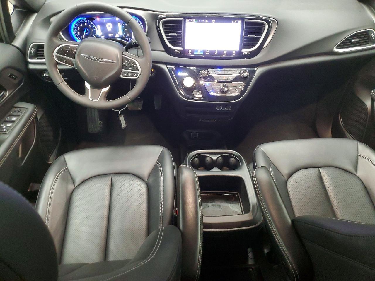 2025 CHRYSLER Pacifica