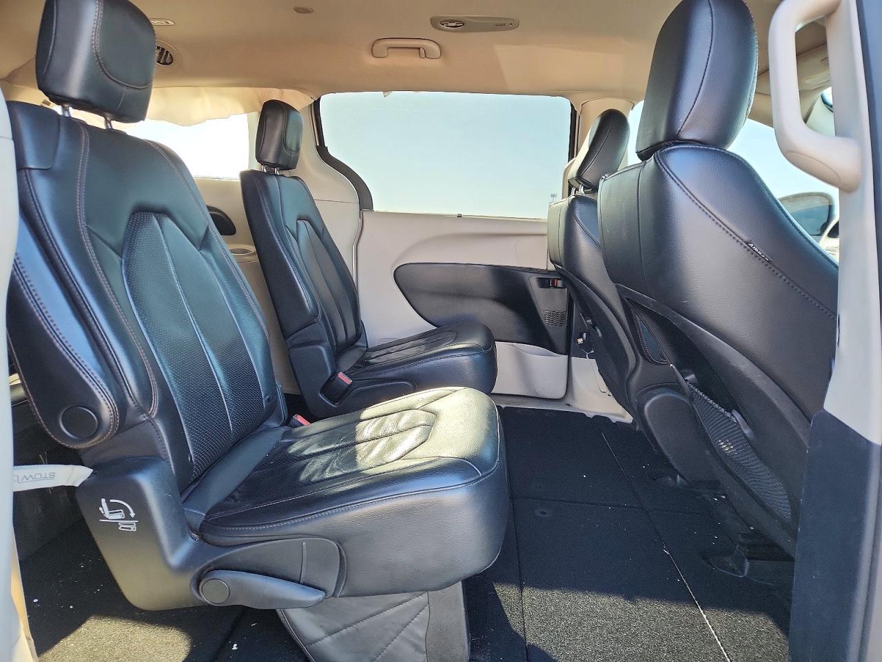 2020 CHRYSLER Pacifica