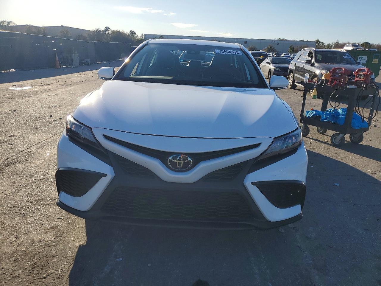 2023 TOYOTA CAMRY