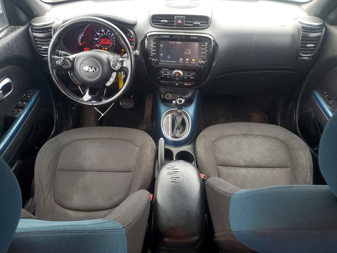 2015 KIA SOUL