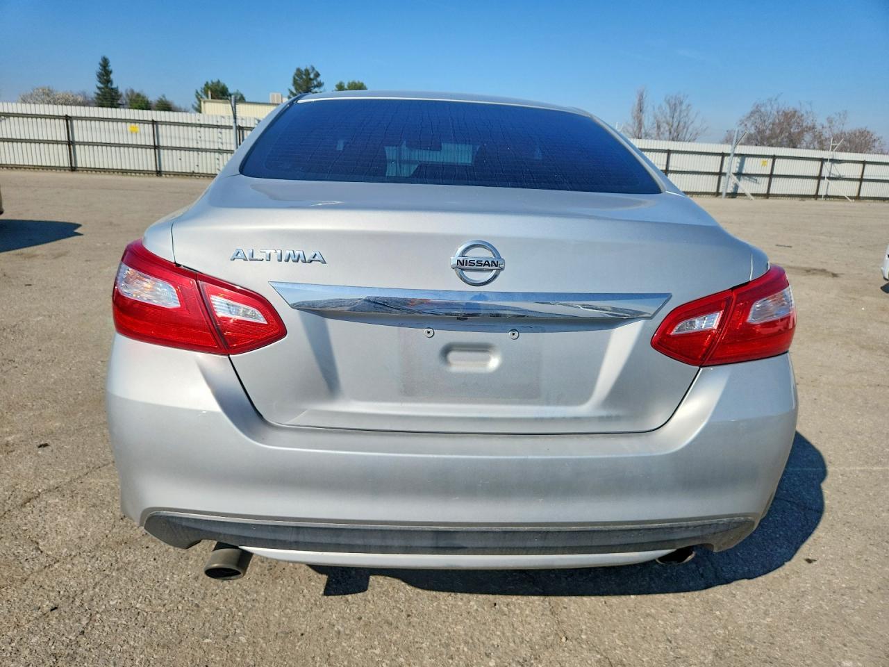 2016 NISSAN ALTIMA