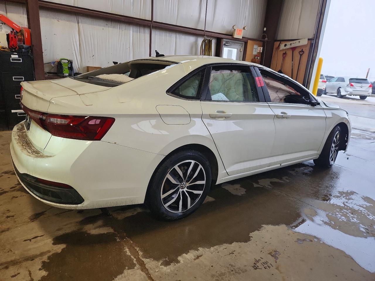 2025 VOLKSWAGEN JETTA