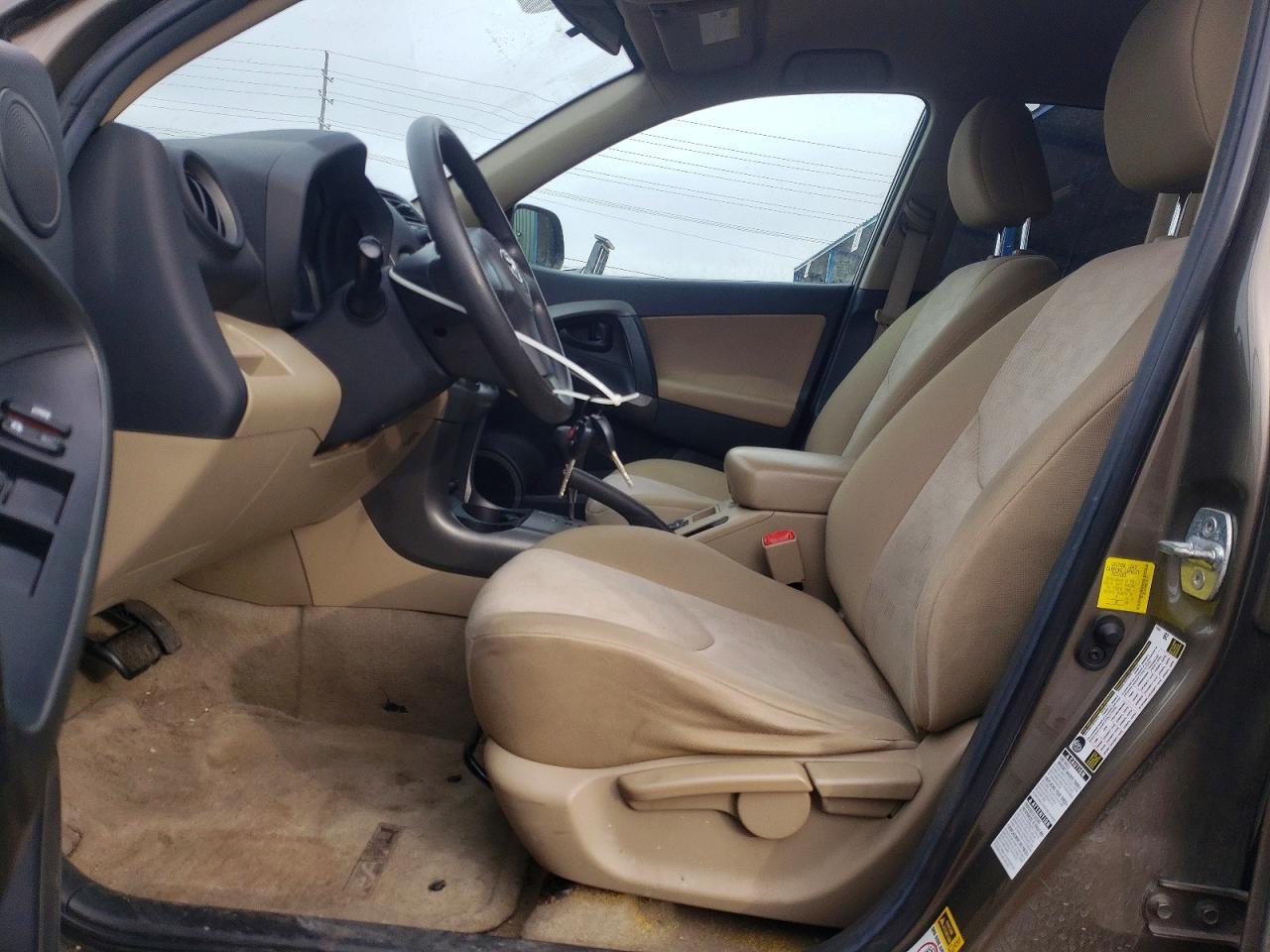 2011 TOYOTA RAV4