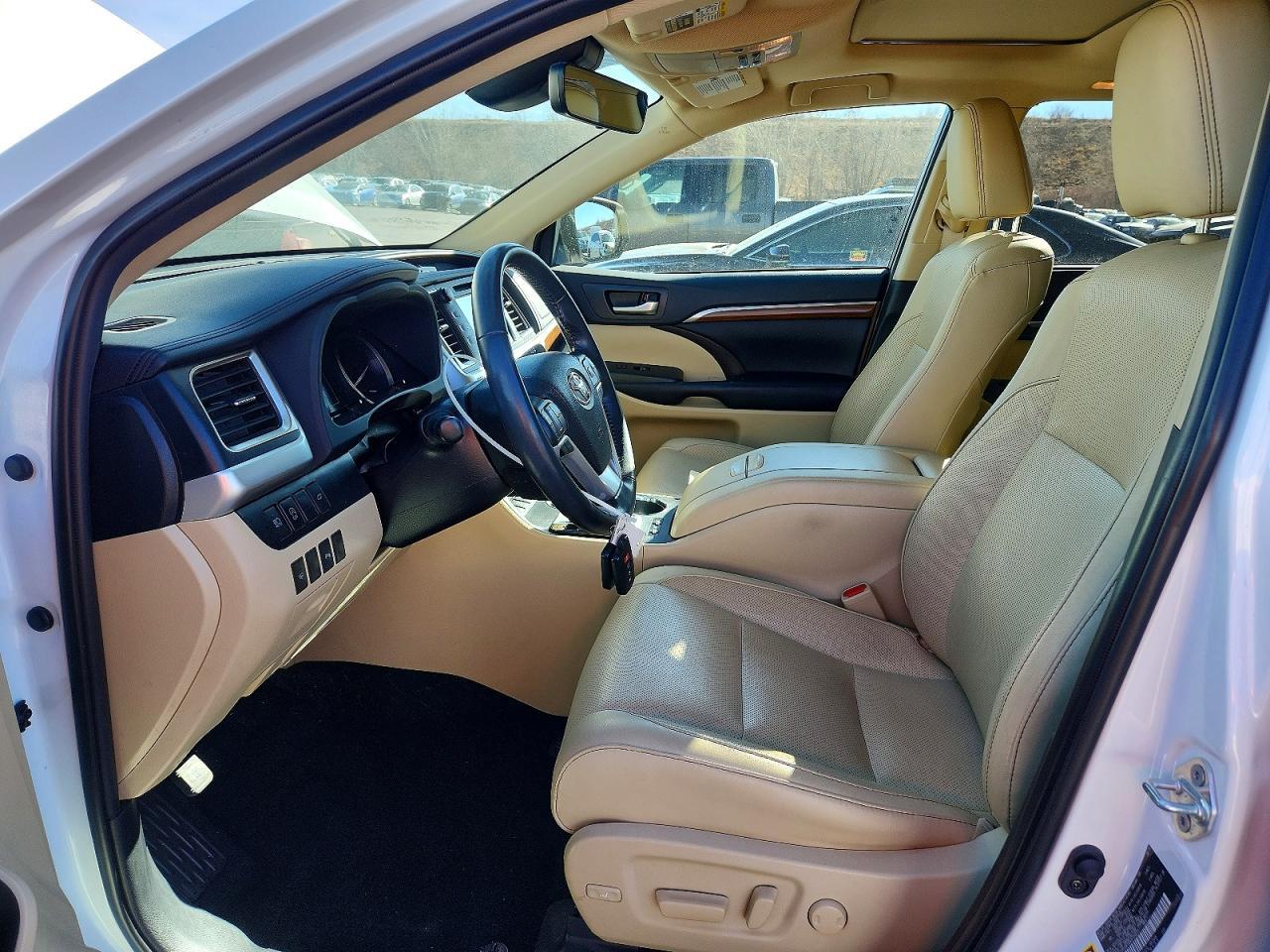 2019 TOYOTA HIGHLANDER