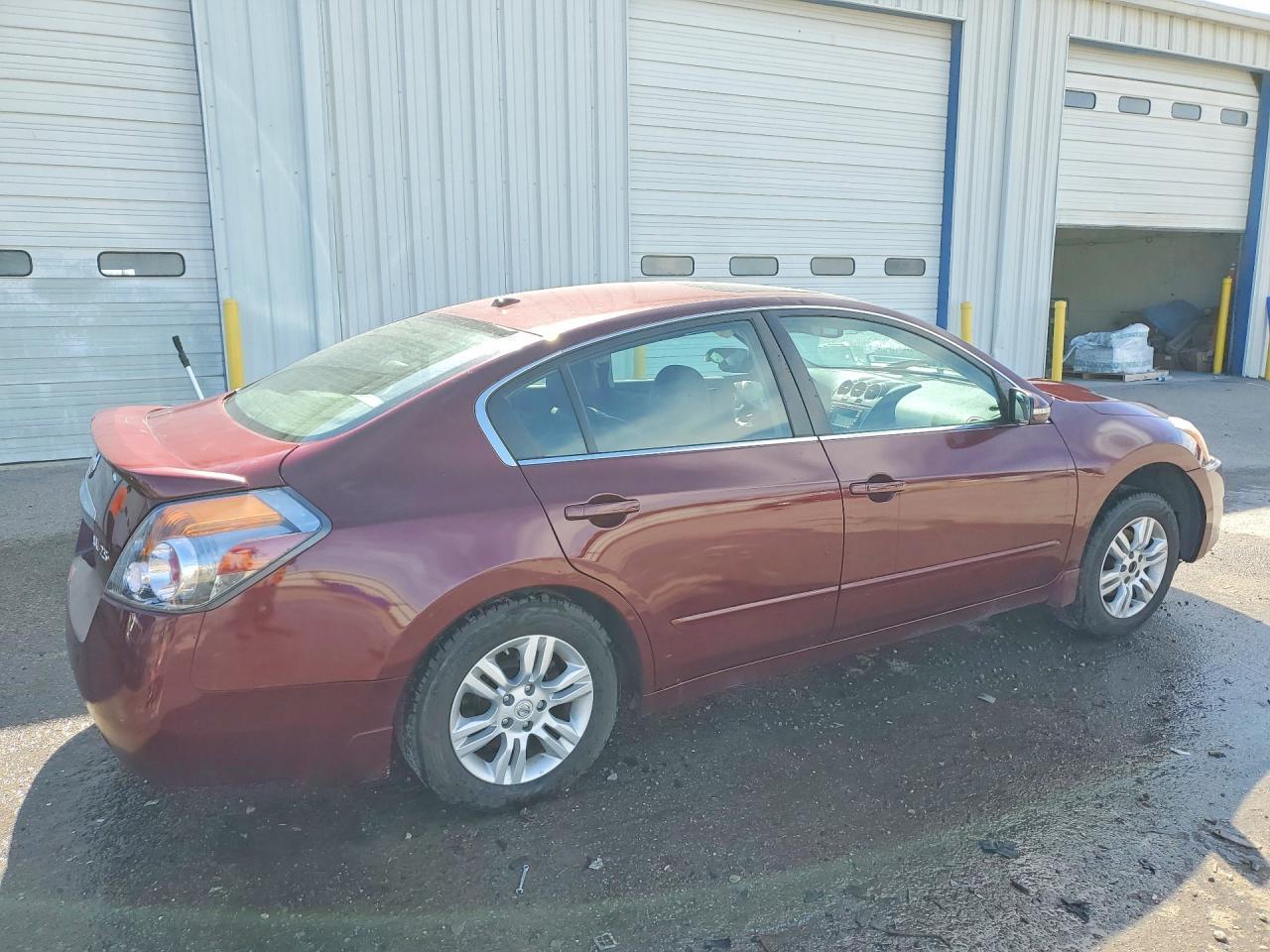 2011 NISSAN ALTIMA