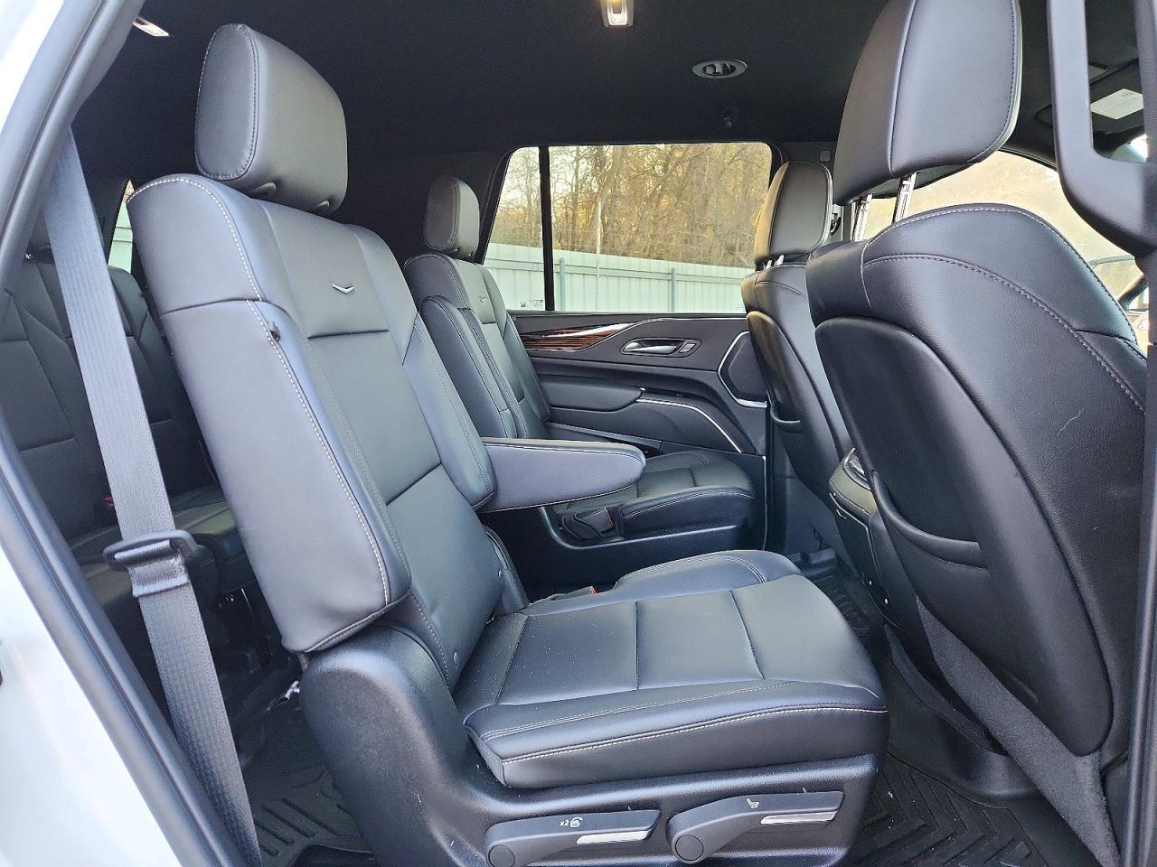 2024 CADILLAC ESCALADE
