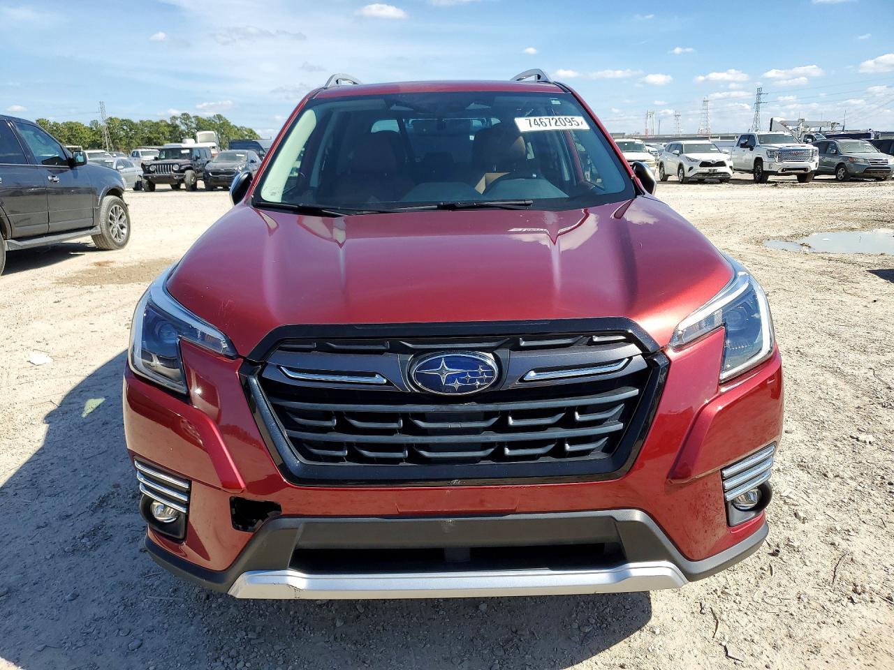 2023 SUBARU FORESTER
