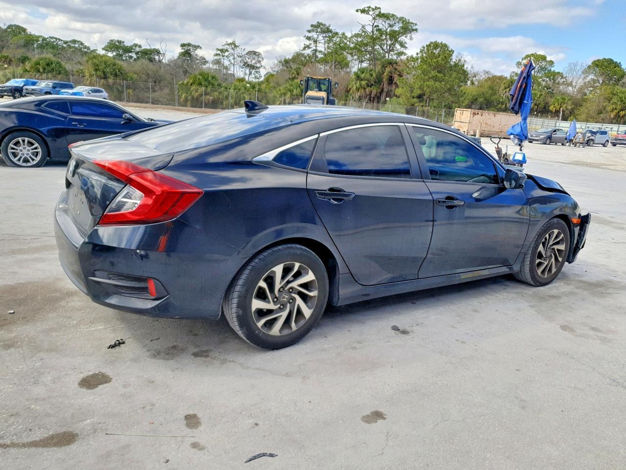 2018 HONDA CIVIC
