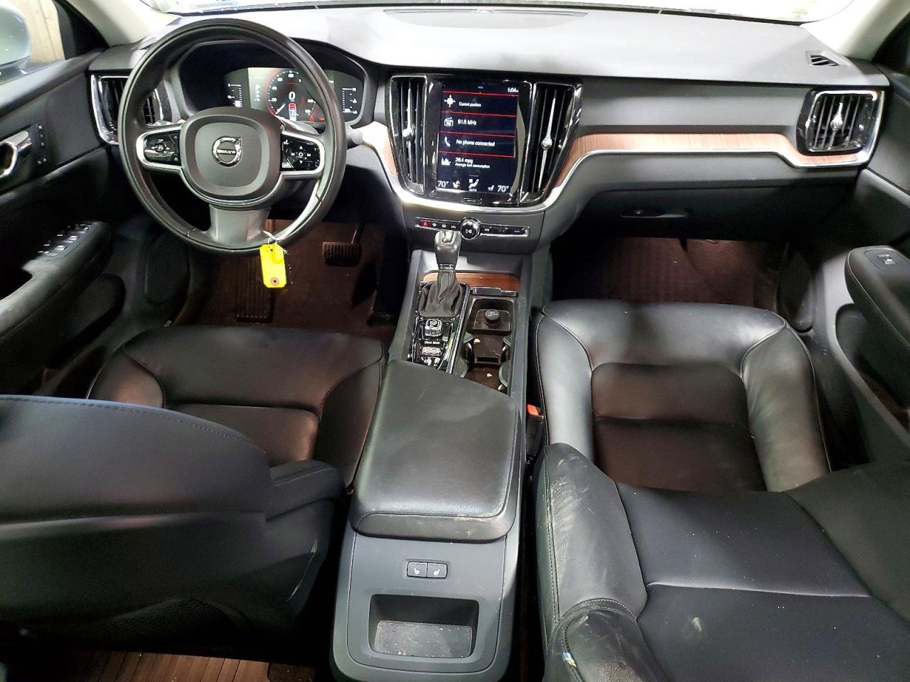 2019 VOLVO S60