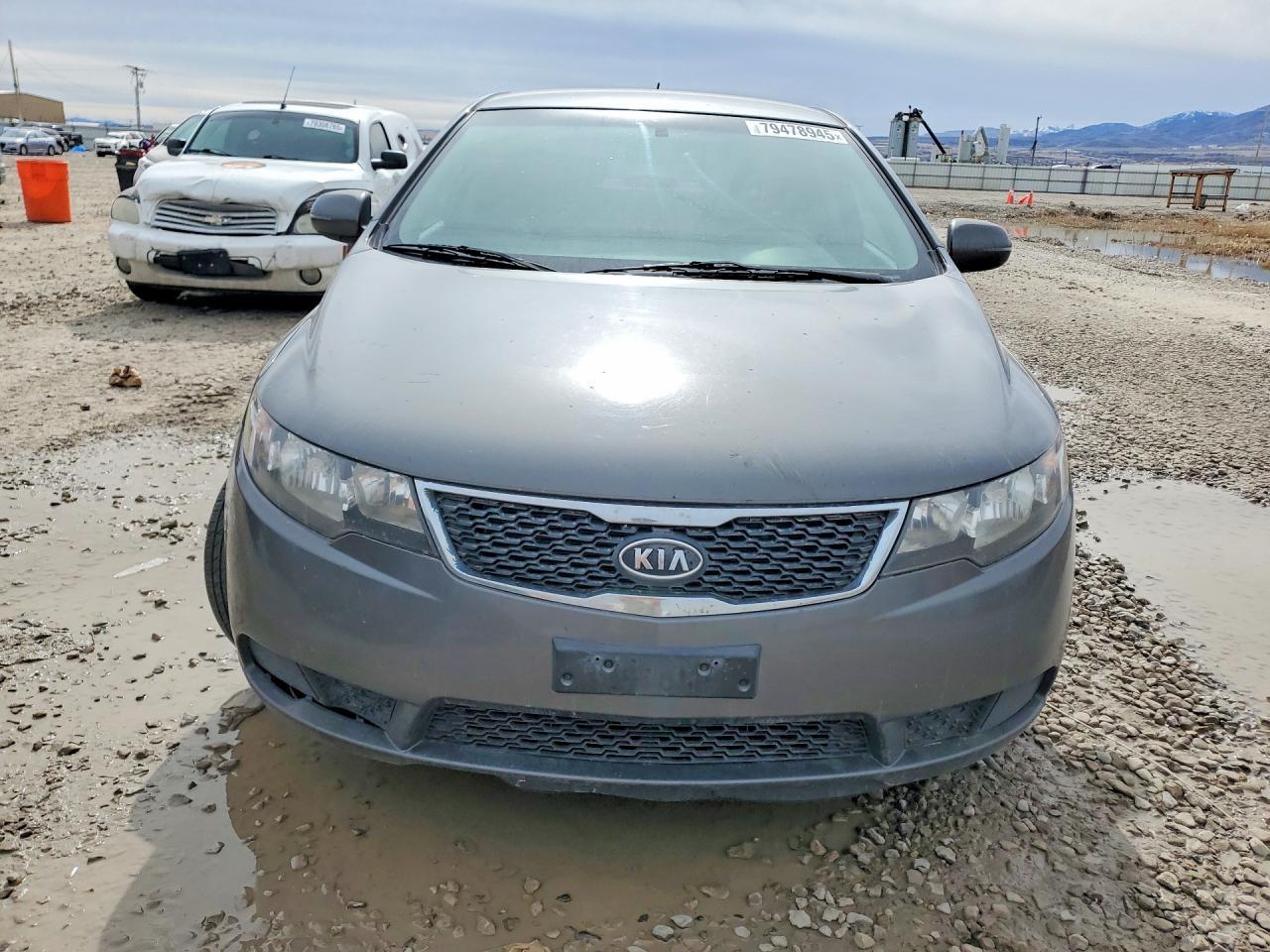 2013 KIA FORTE