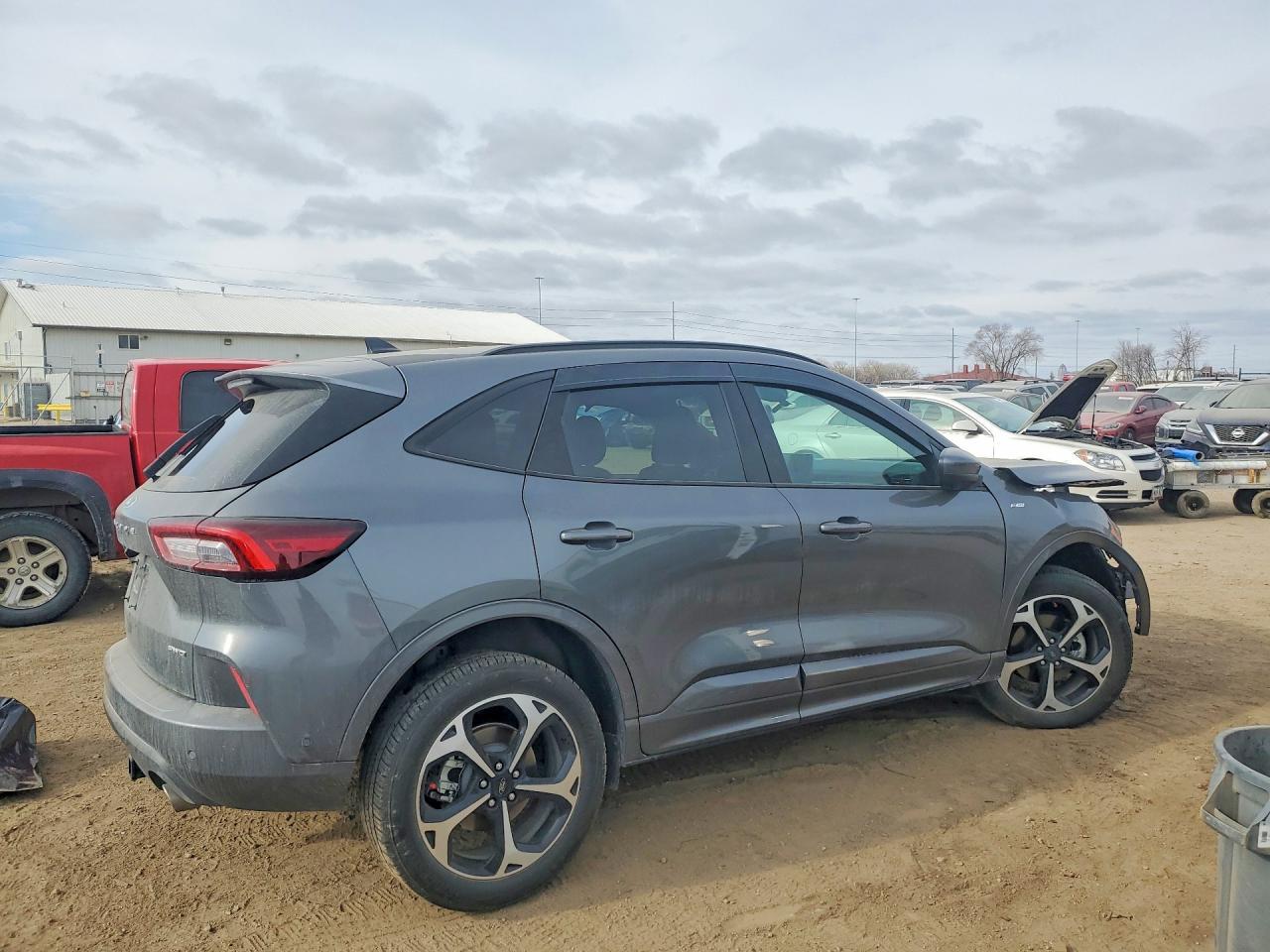 2024 FORD ESCAPE