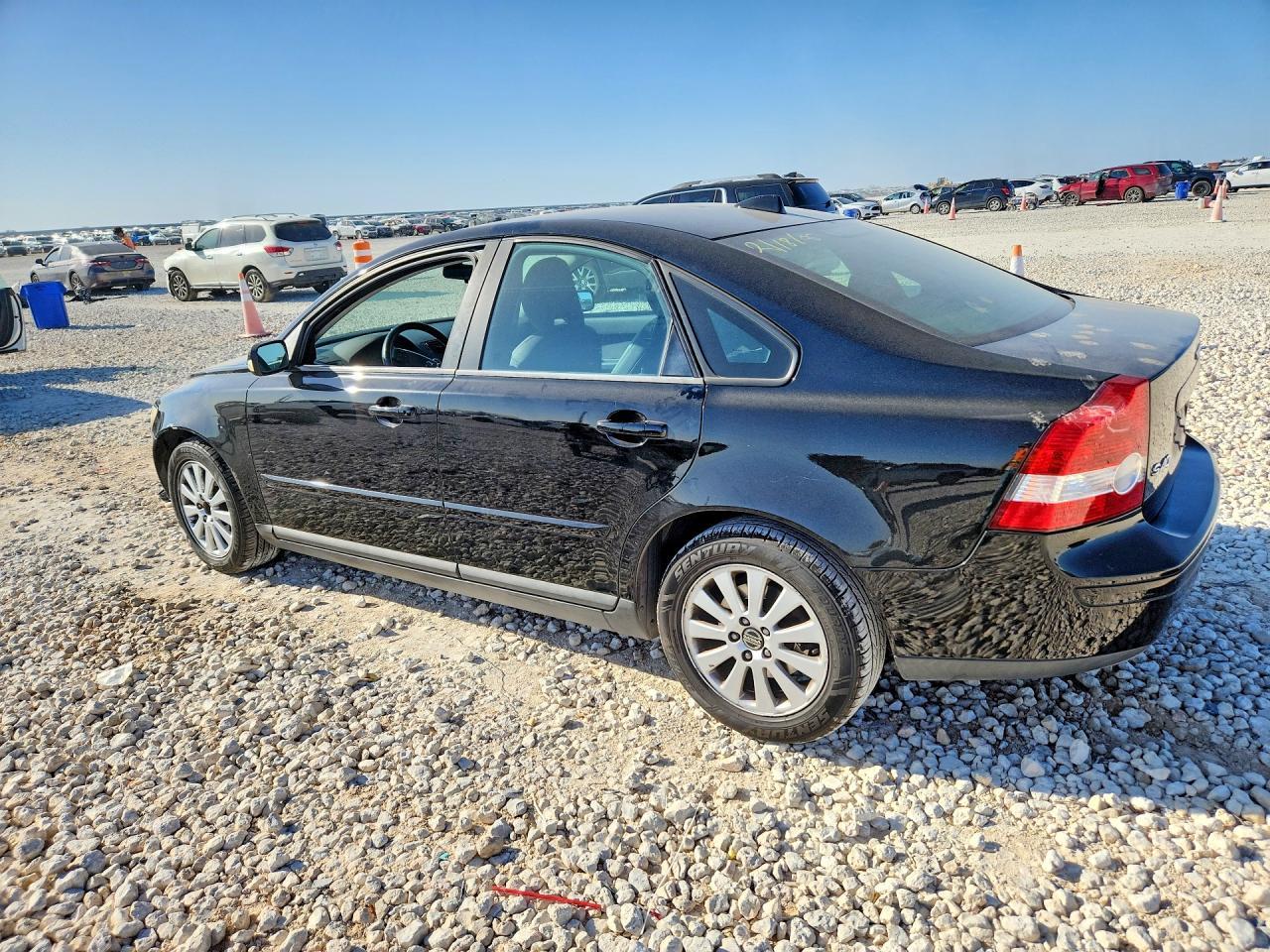 2005 VOLVO S40